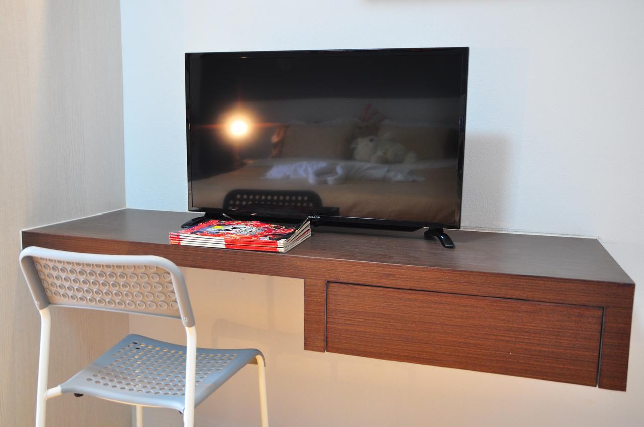 C Room @ Airport By Choktawee Чиангмай Екстериор снимка